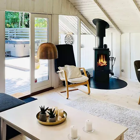 Vakantiehuis 8 Person In *